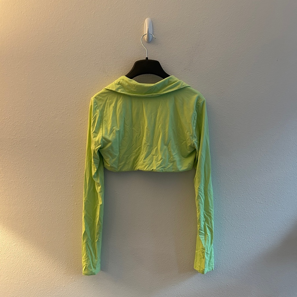 Naked Wardrobe Lime Long Sleeve Criss Cross Crop Top Size XL - Picture 2 of 5